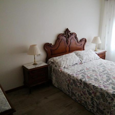 Piso En Centro Urbano De Puentedeume Con Terraza Apartment Luaran gambar